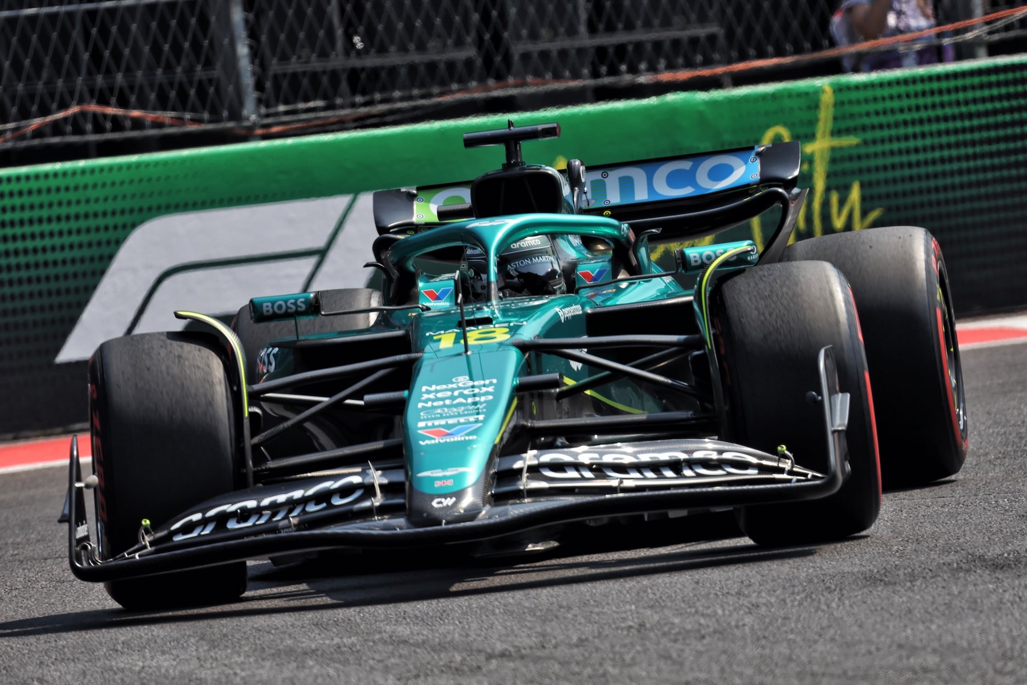 Lance Stroll (CDN) Aston Martin F1 Team AMR25.