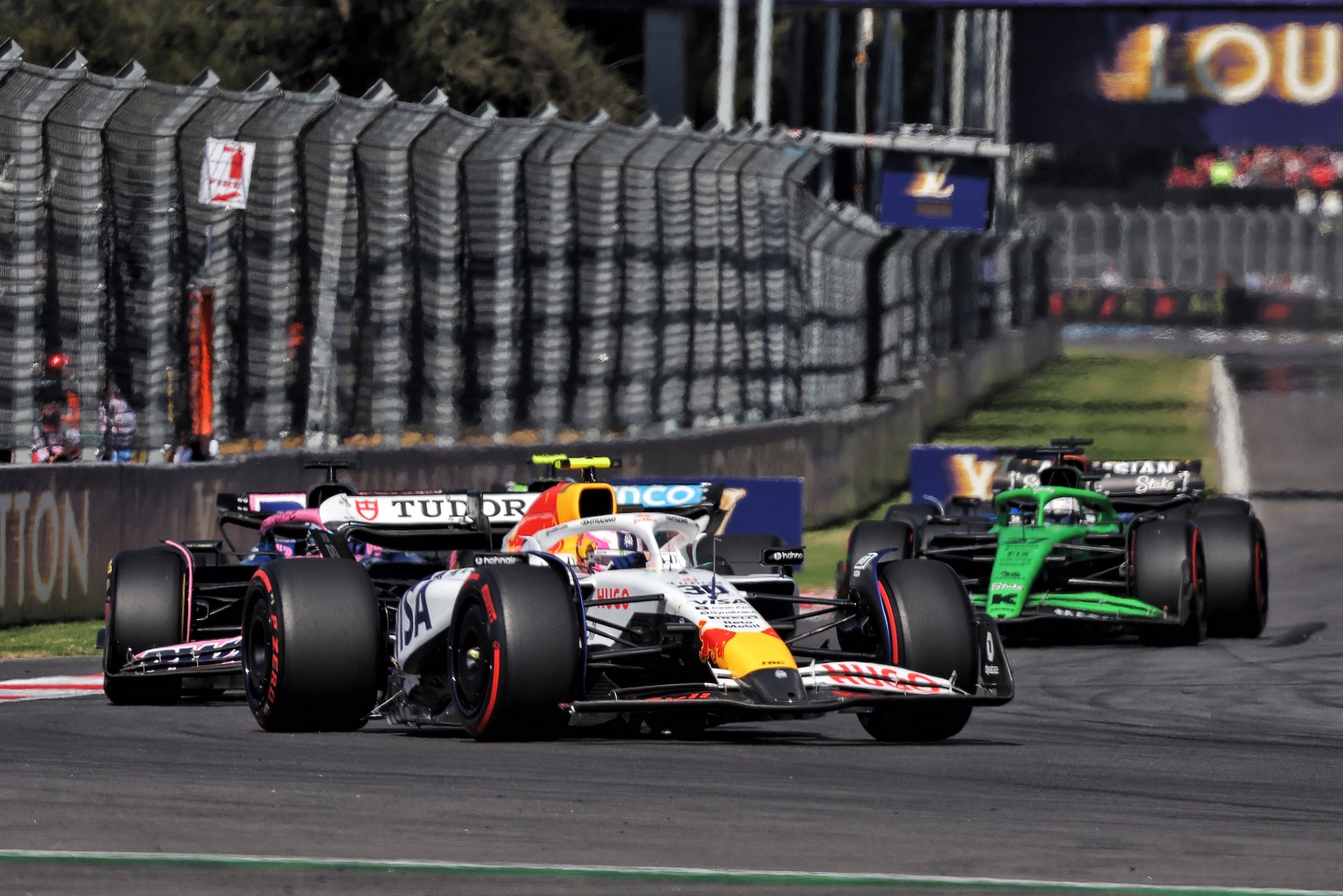 Liam Lawson (NZL) Racing Bulls VCARB 02.