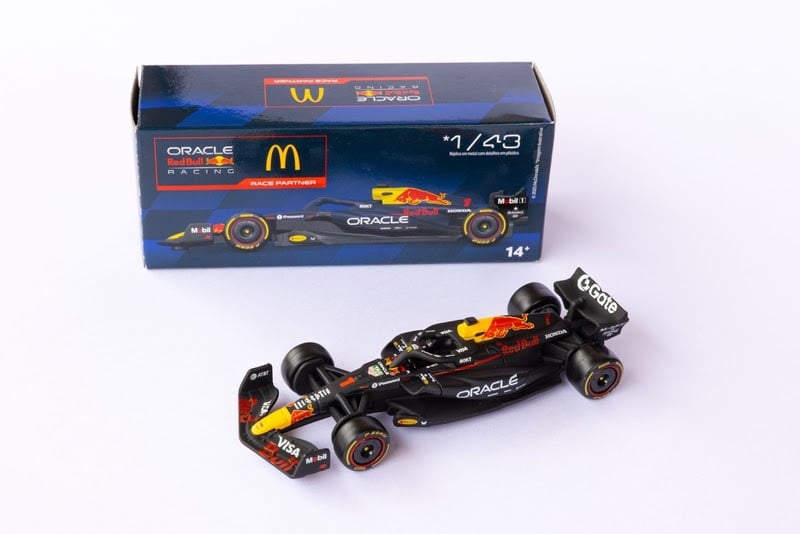 F1: McDonald's lança miniatura exclusiva de carro da Red Bull para GP de São Paulo