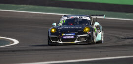 Paulo Reales briga por pódio na abertura da última etapa da Porsche Cup com a Ouribank