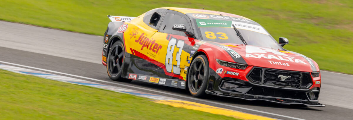 NASCAR Brasil: Casagrande domina prova sob chuva no Velocitta