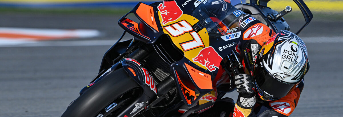 MotoGP: Acosta termina como mais rápido primeiro dia do GP de Valência