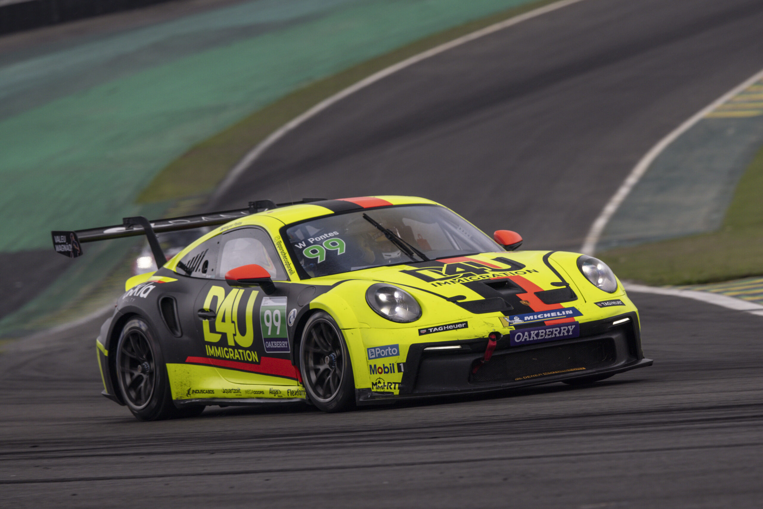 Porsche Cup: Wagner Pontes busca pódio em preliminar da Fórmula 1 com a D4U Immigration Wagner Pontes
