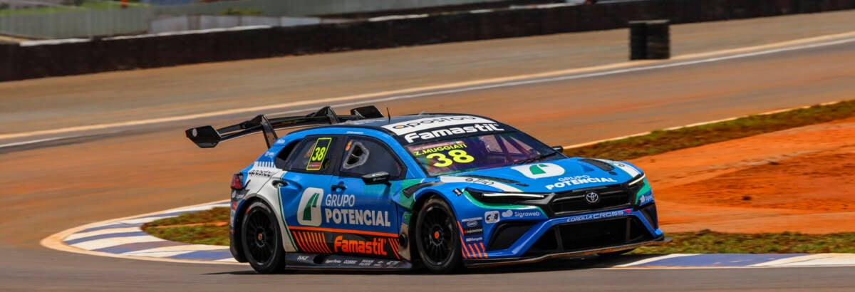 CAR Racing coloca quatro carros entre os dez melhores em sexta-feira de treinos livres em Brasília