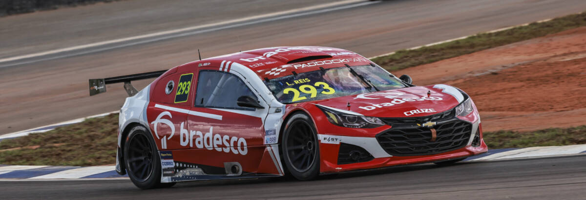 Léo Reis conquista título Rookie da Stock Light e vai ao pódio geral na corrida 1 em Brasília