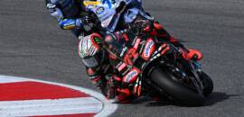 MotoGP: Bezzecchi vence em Portimão após exibição impecável