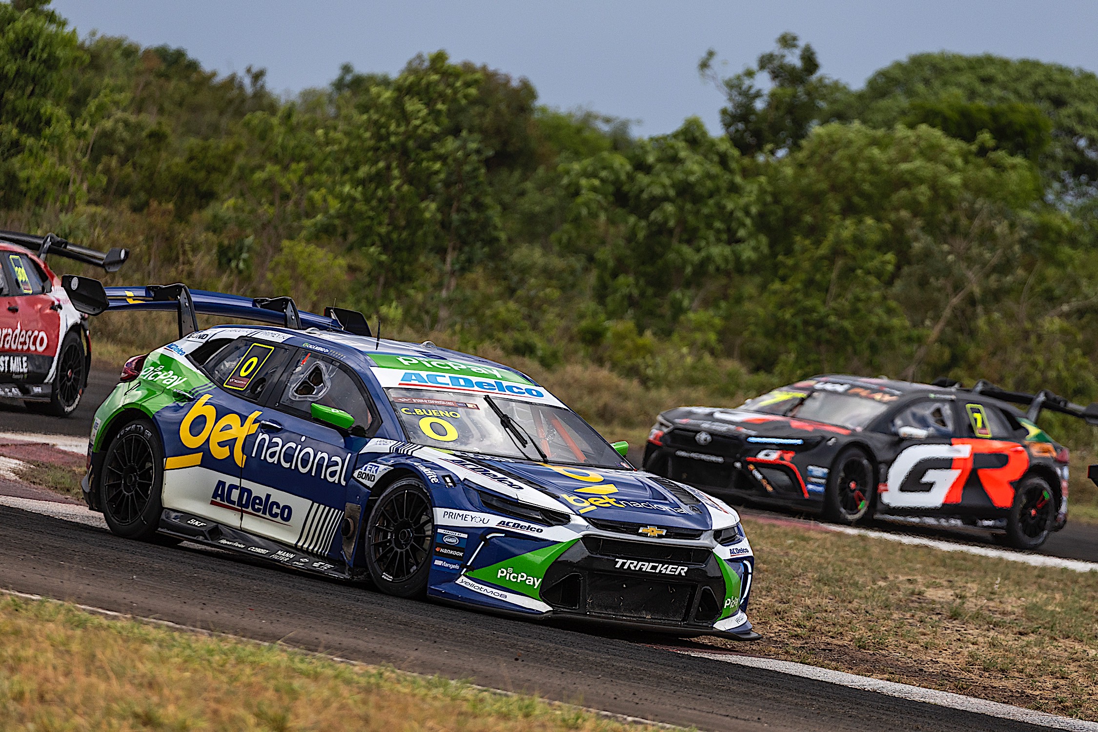 Cacá Bueno elogia chegada de novas pistas na Stock Car com inauguração do Autódromo de Cuiabá Cacá Bueno