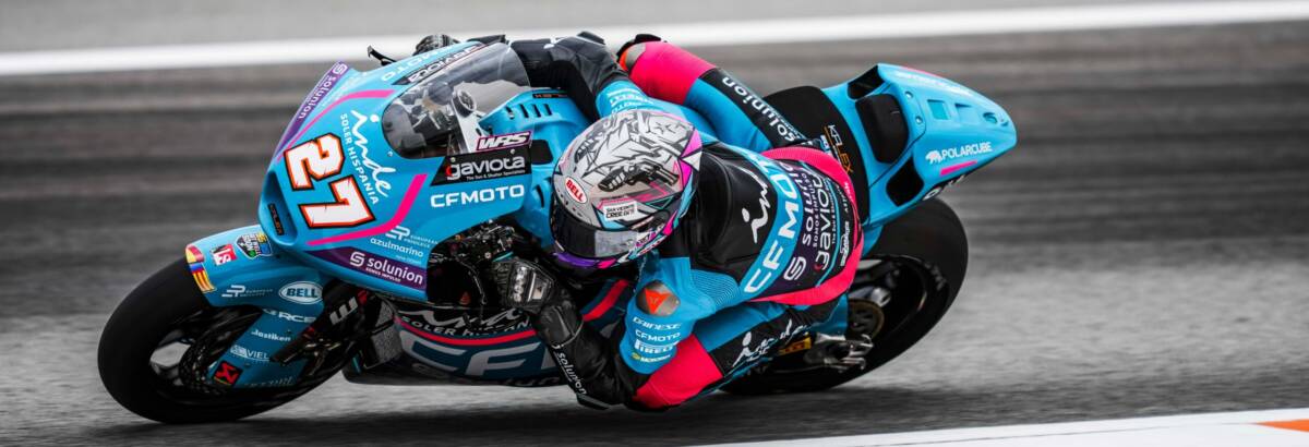 Daniel Holgado é pole em Valência. Diogo Moreira larga da terceira fila na decisão da Moto2