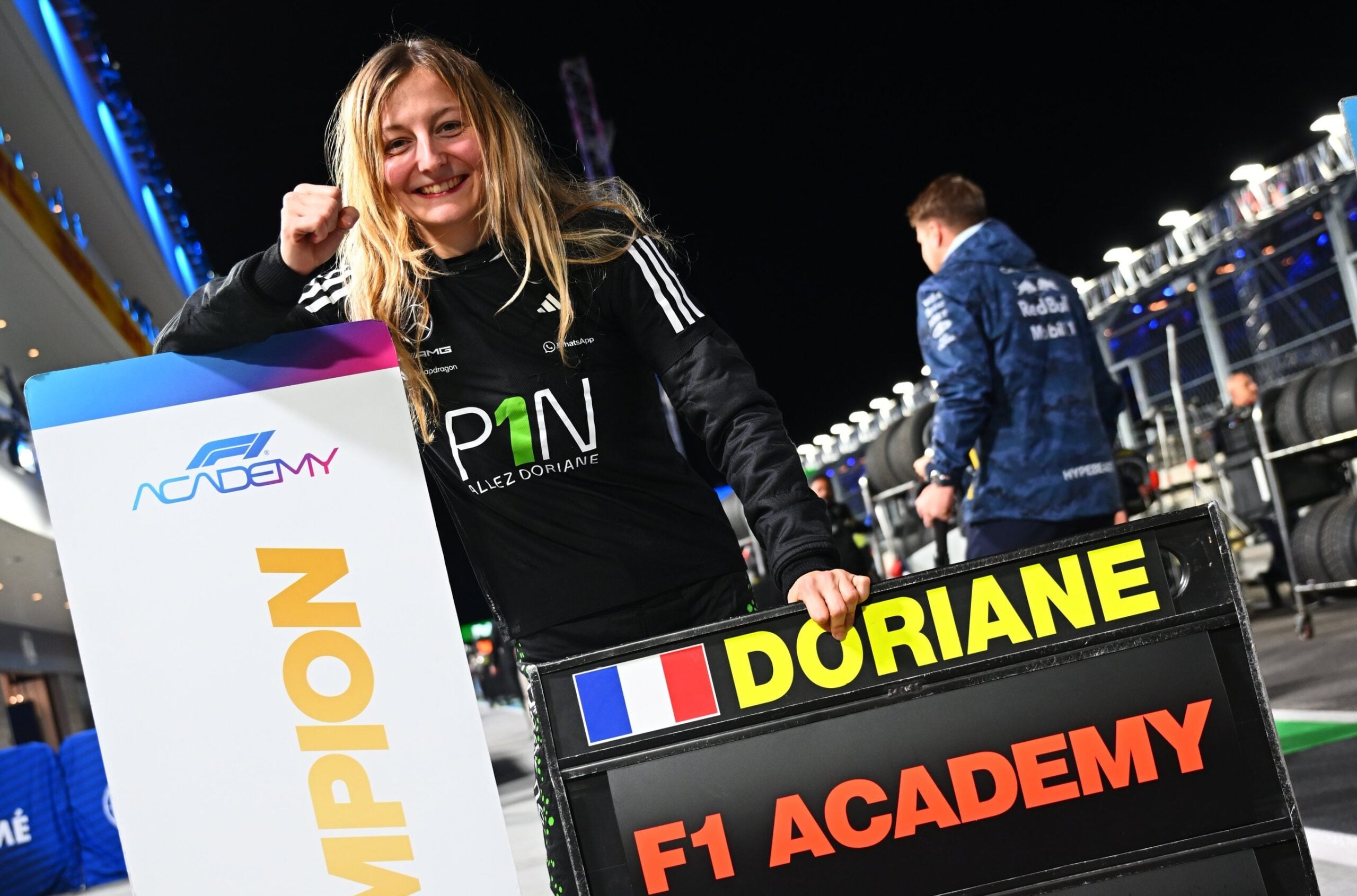 Doriane Pin acredita que trabalho com Mercedes vai ajudar na ELMS