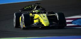 Fornaroli conquista título da F2. Martins vence corrida principal no Catar