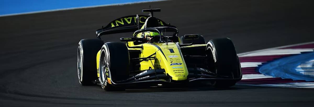 Fornaroli conquista título da F2. Martins vence corrida principal no Catar Fornaroli conquista título da F2. Martins vence corrida principal no Catar