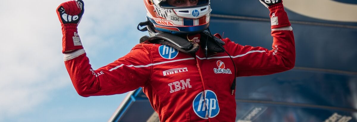 Weug, vice na F1 Academy 2025, lamenta falta de oportunidades: "Ano mais difícil da carreira" Weug, vice na F1 Academy 2025, lamenta falta de oportunidades: “Ano mais difícil da carreira”