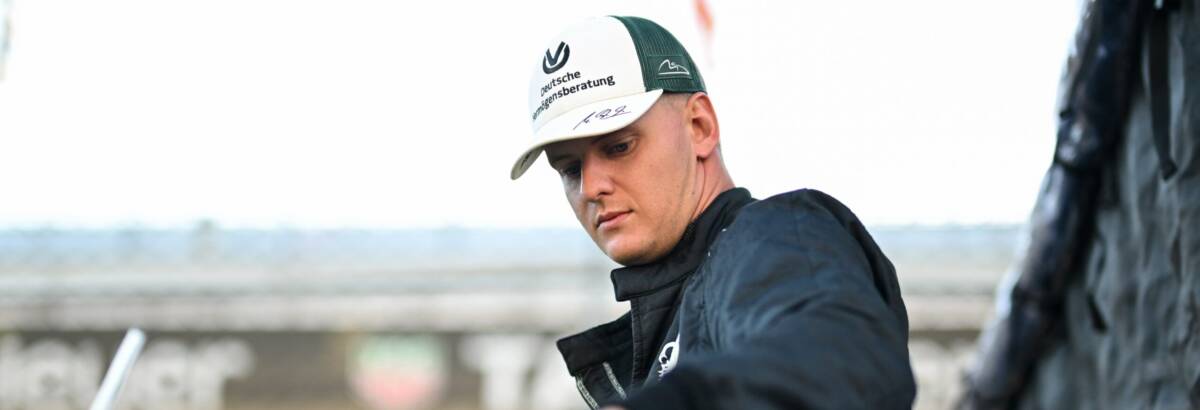 Mick Schumacher disputa temporada 2026 da Indy com a RLL