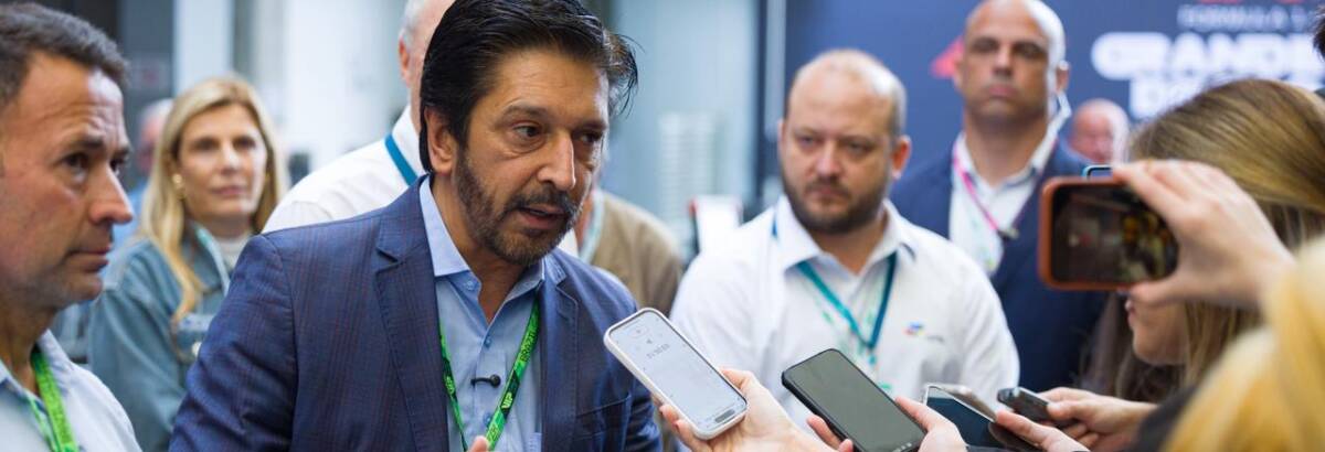 F1: Ricardo Nunes celebra certificado da FIA e defende legado da Fórmula 1 em SP