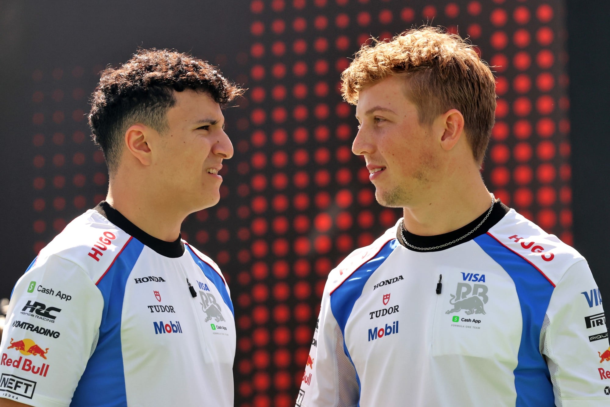 A bomba da Red Bull: Lawson, Hadjar e Tsunoda disputam última vaga de 2026 A bomba da Red Bull: Lawson, Hadjar e Tsunoda disputam última vaga de 2026