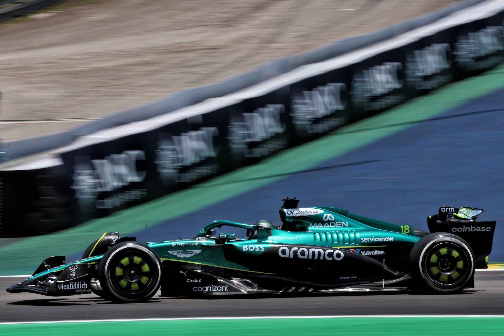 F1: Aston Martin confia em recuperação após sessão de classificação complicada Lance Stroll (CDN) Aston Martin F1 Team AMR25.