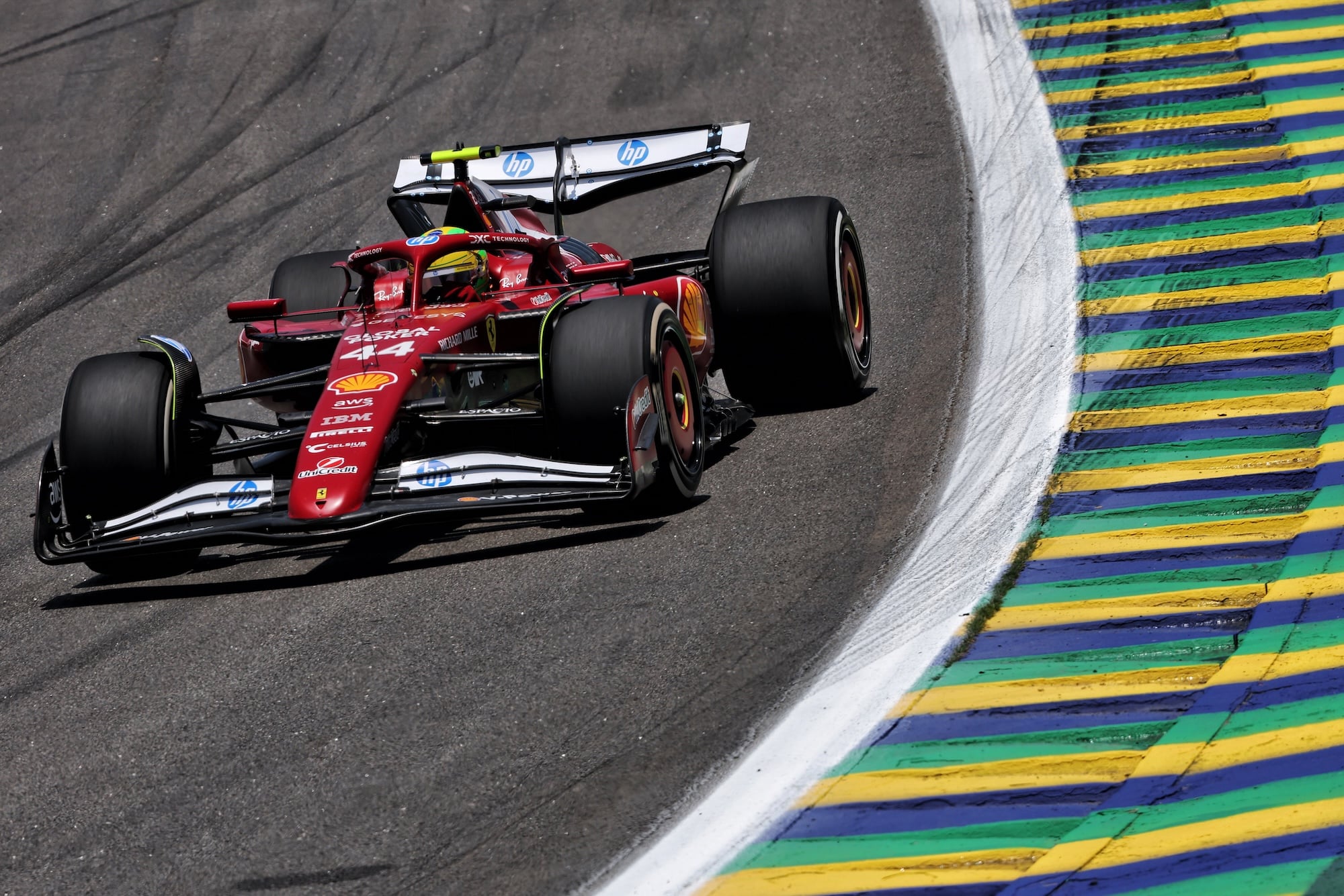 F1: As imagens do primeiro dia de atividades do GP de São Paulo Lewis Hamilton (GBR) Ferrari SF-25.
