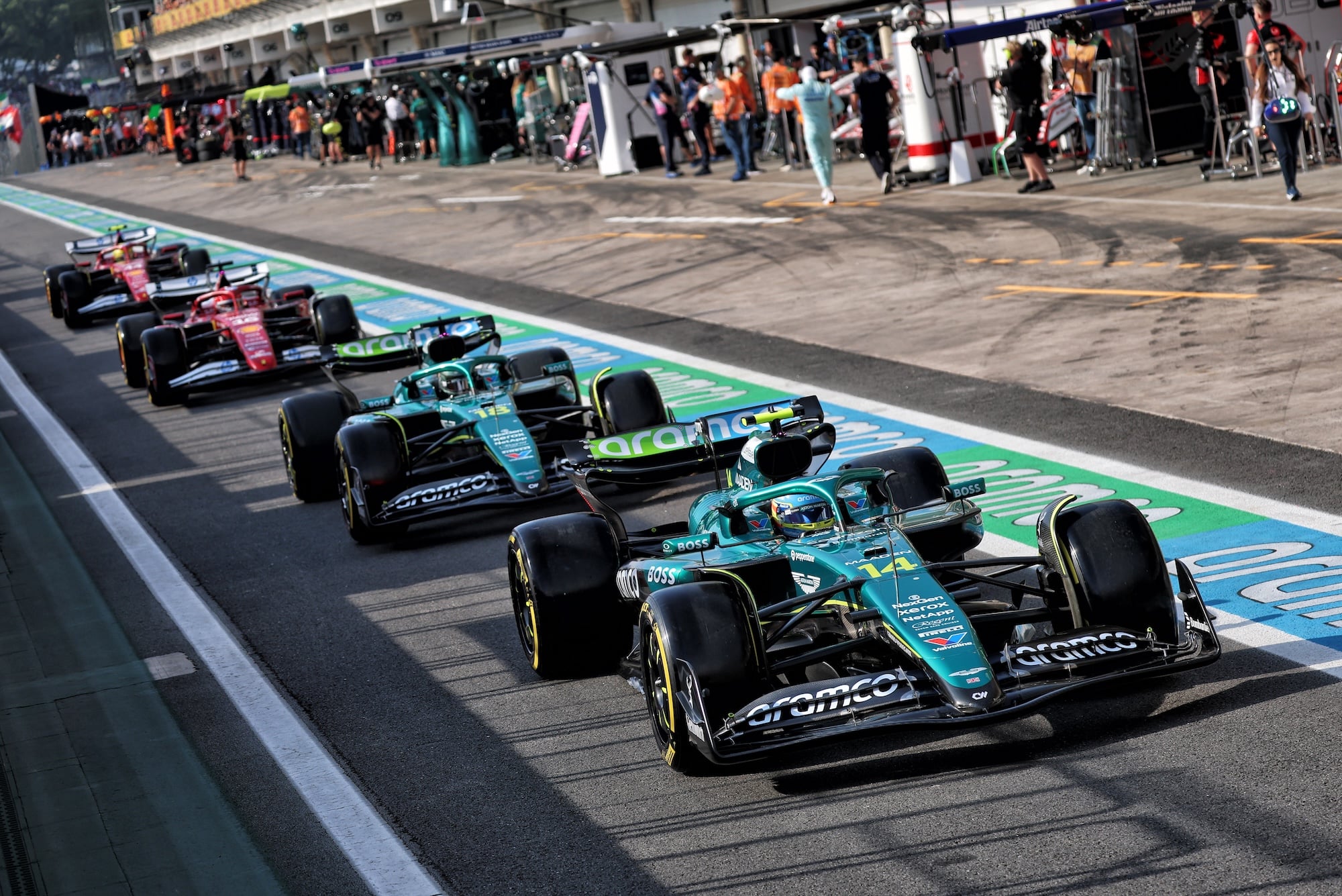 F1: As imagens do primeiro dia de atividades do GP de São Paulo Fernando Alonso (ESP) Aston Martin F1 Team AMR25.