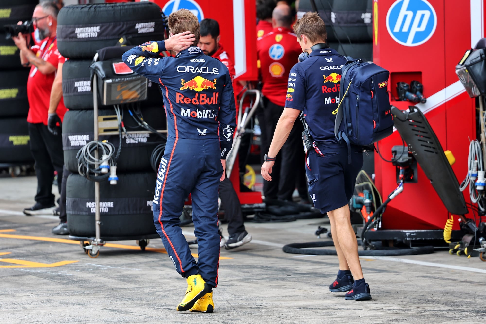 F1: Verstappen admite fim das chances de título após sábado desastroso em Interlagos Max Verstappen (NLD) Red Bull Racing out of Q1 qualifying.