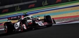 F1: Haas enfrenta dia difícil no Catar com problemas de pit stop e penalidades