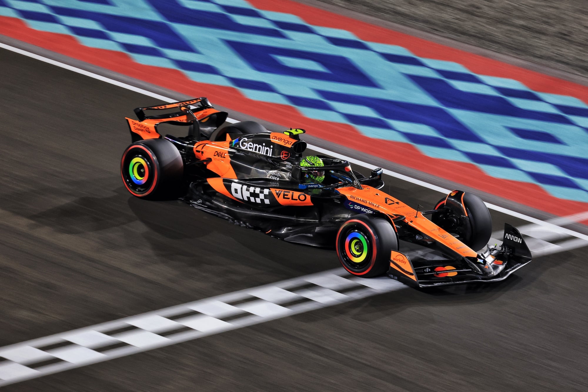 Lando Norris (GBR) McLaren MCL39.