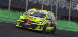 Uli Dias vence novamente em Interlagos e fecha temporada da Copa HB20 com seis vitórias