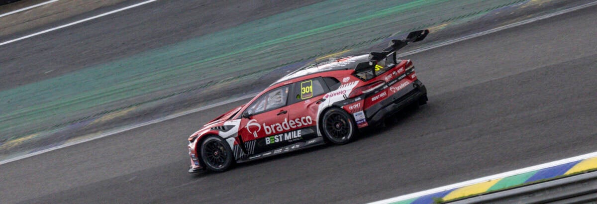 Stock Car: Pilotos da CAR Racing mostram bom ritmo em Sprint tumultuada em Interlagos