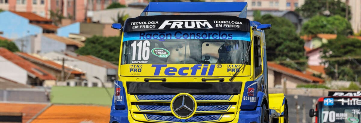 Arthur Scherer disputa título da Copa Truck em Interlagos em seu ano de estreia