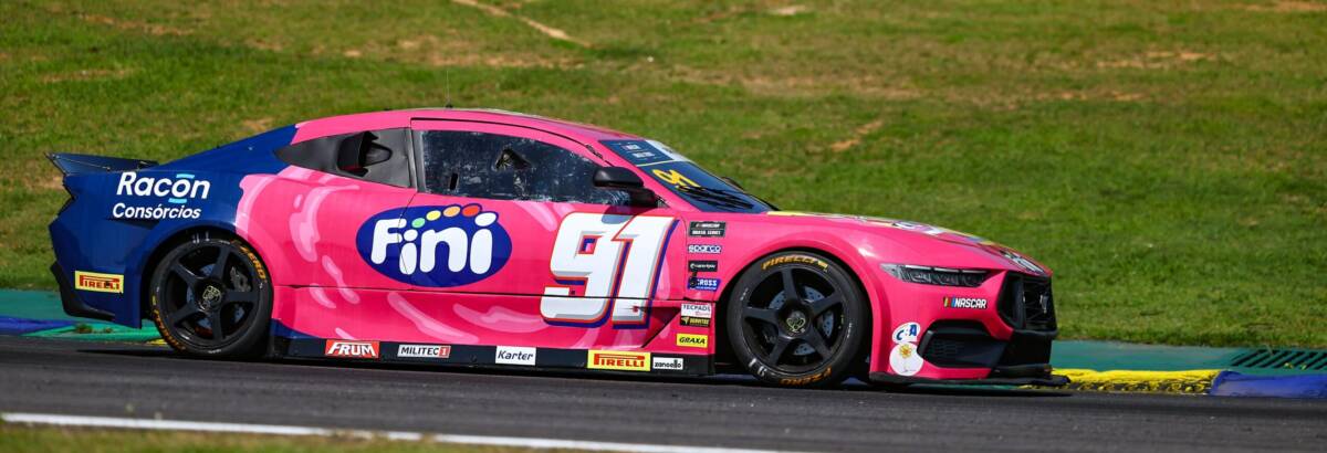Barrichello crava a pole, mas quebra na 3ª volta impede progresso de Dudu na NASCAR Brasil