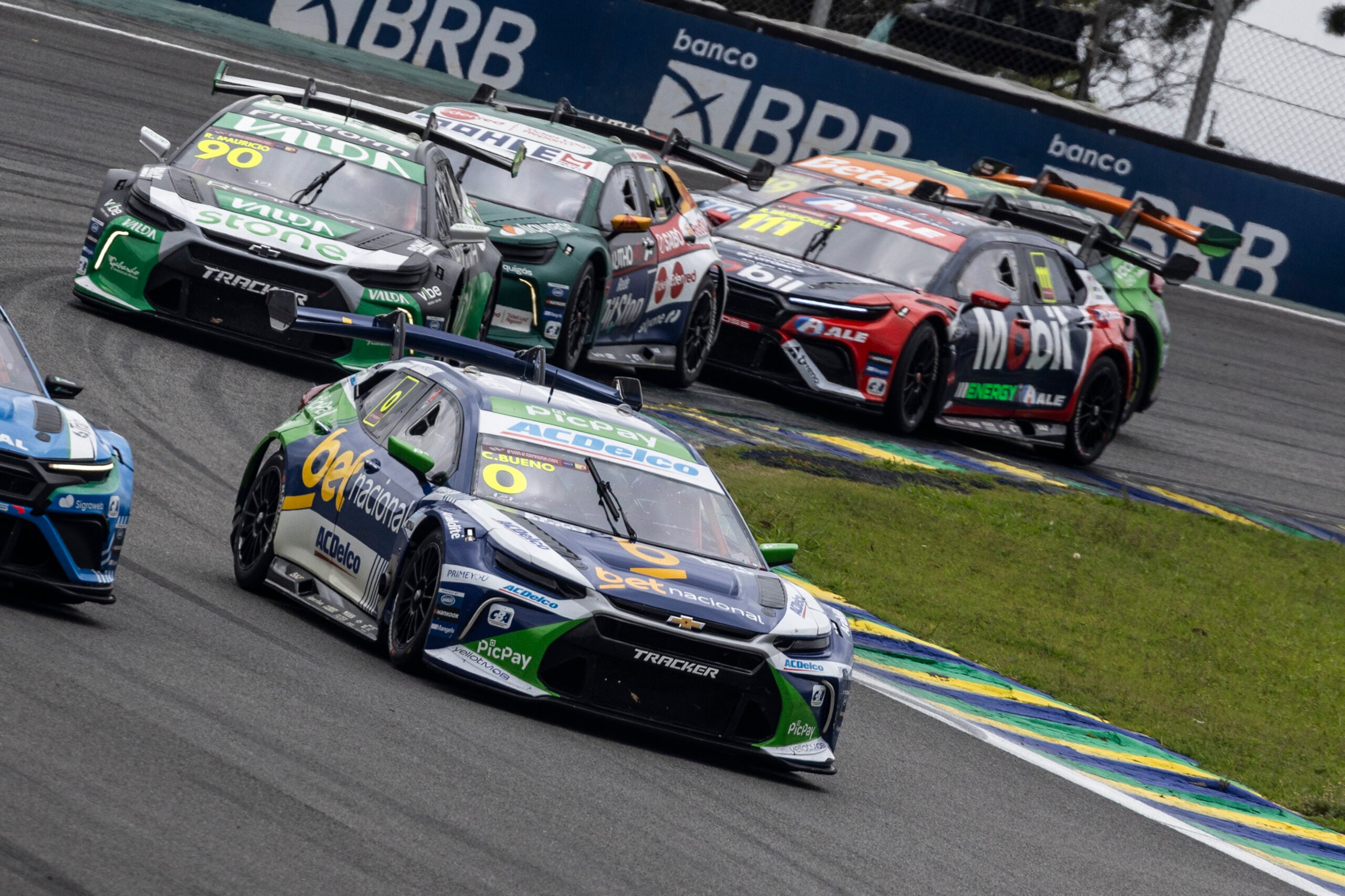 Cacá Bueno sobre o futuro da Stock Car: “ano que vem vamos ter motor de verdade” Cacá Bueno