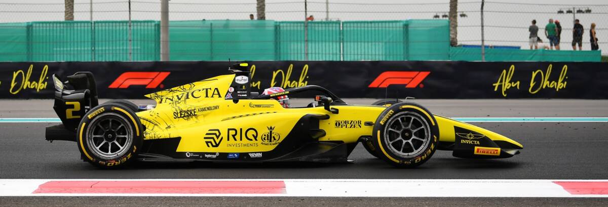 Roman Stanek garante pole position da Fórmula 2 em Abu Dhabi