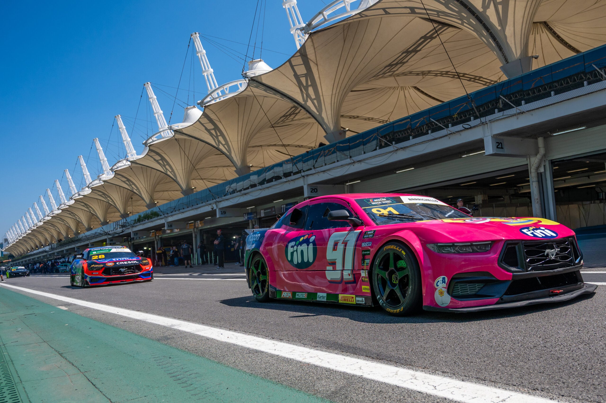 NASCAR Brasil: Tozzo comanda treino acirrado na grande final em Interlagos