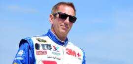 NASCAR: Greg Biffle e família morrem em acidente aéreo na Carolina do Norte