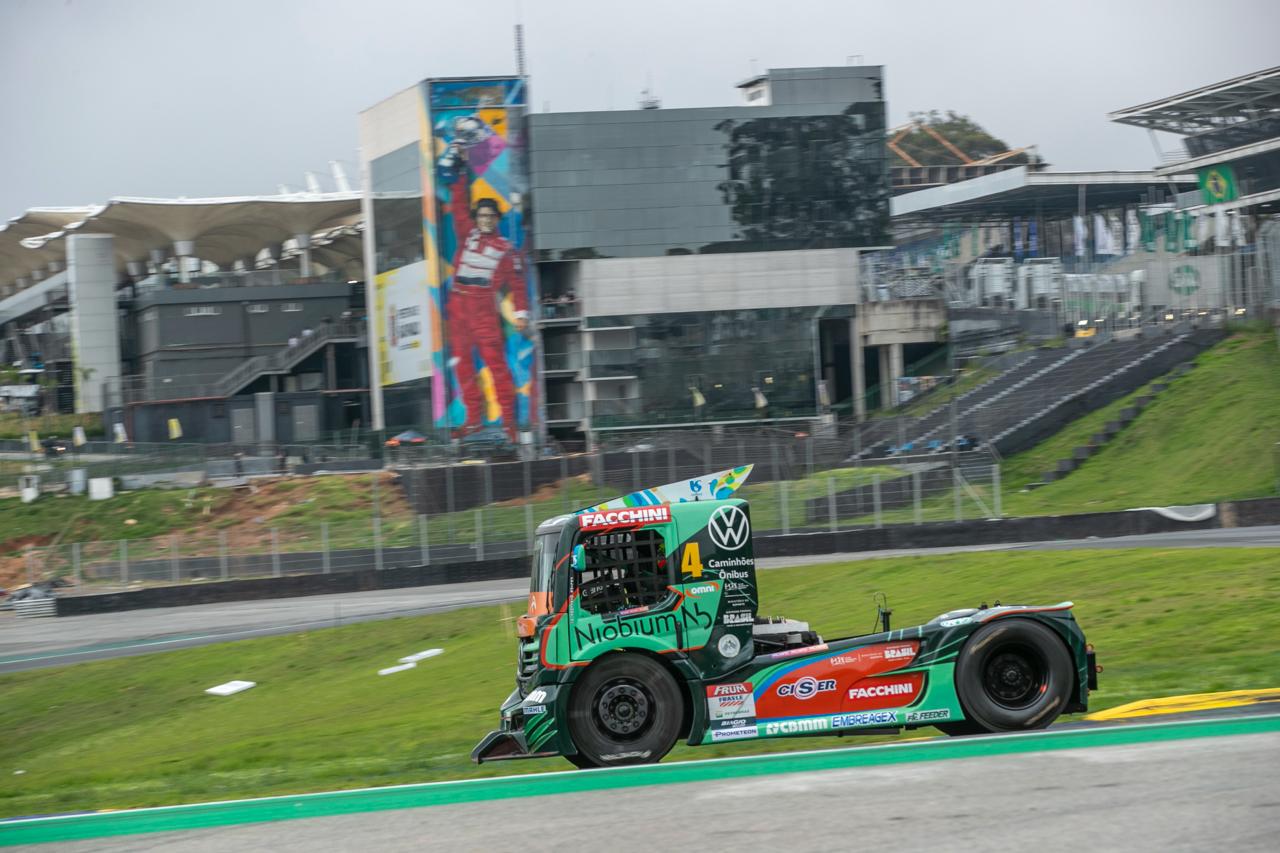Líder da Copa Truck, Felipe Giaffone abre a terceira fila em decisão em Interlagos Felipe Giaffone