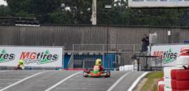 Romeo Ferrante vira líder no final e vence 50 Milhas Cadete na véspera das 500 Milhas SCHADEK de Kart Granja Viana