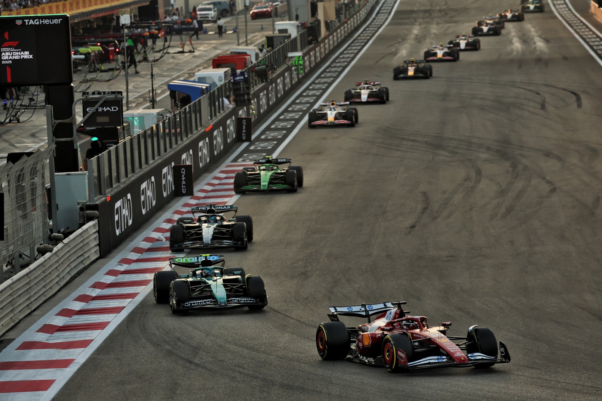 F1: Confira as imagens do GP de Abu Dhabi 2025 Charles Leclerc (MON) Ferrari SF-25.
