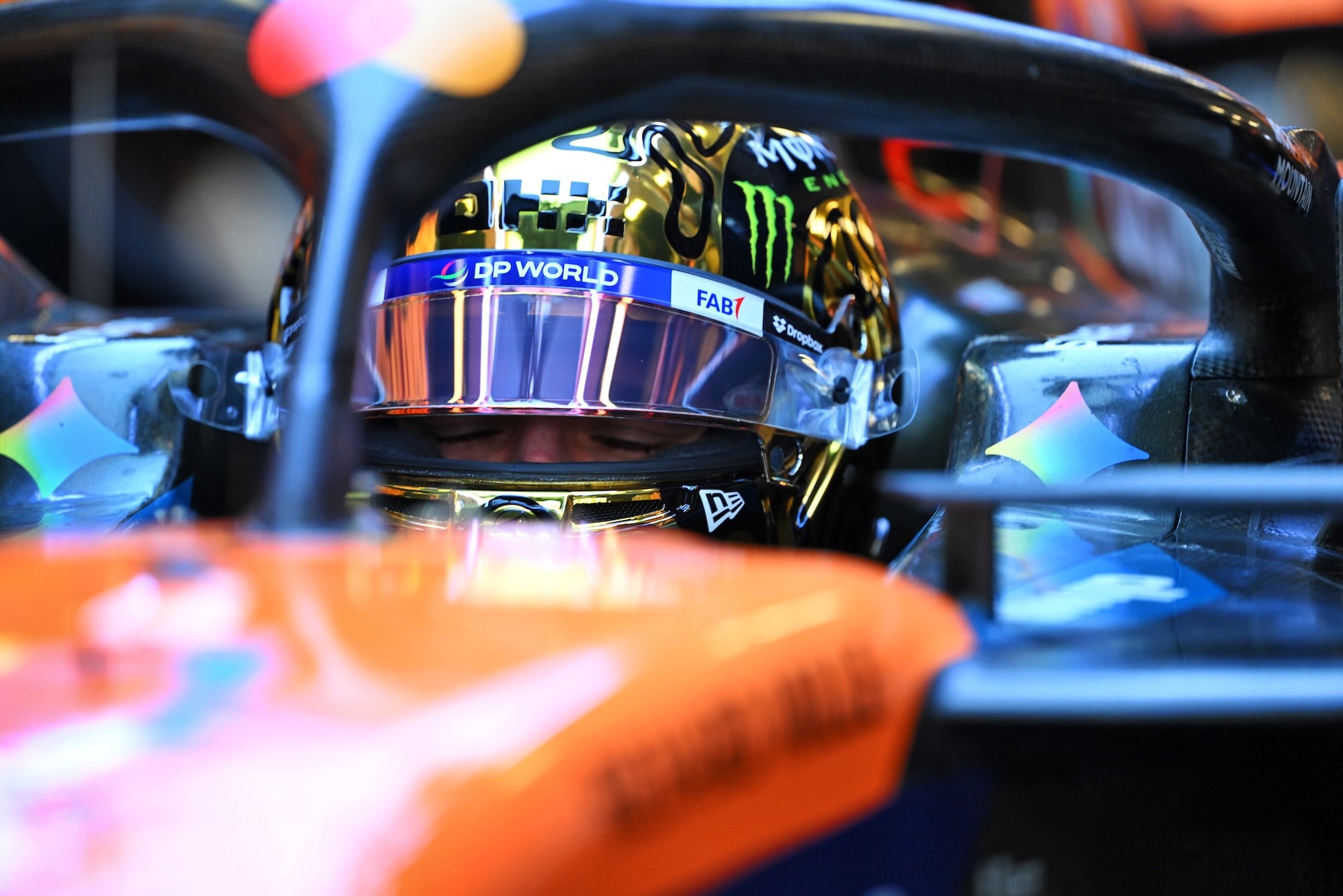 F1: Pilotos destacam progresso nos testes pós-temporada da McLaren Lando Norris (GBR) McLaren MCL39.