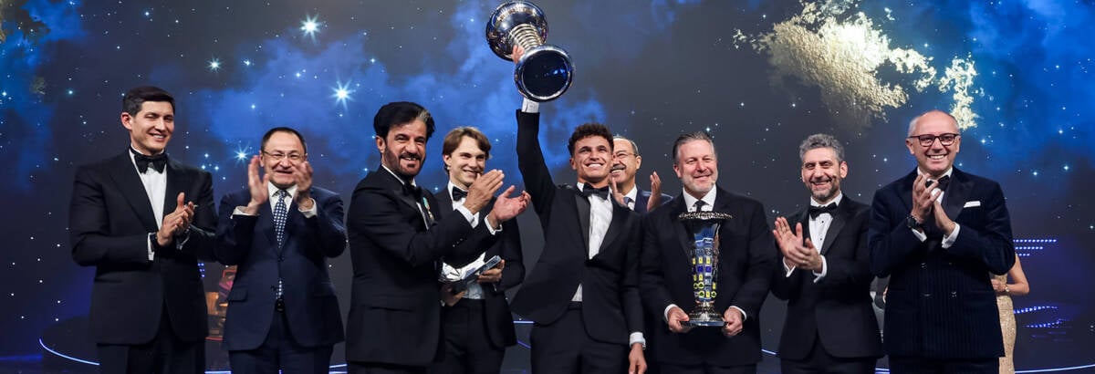 F1: Norris brinca com erros, solta palavrão no palco e marca noite do FIA Awards 2025