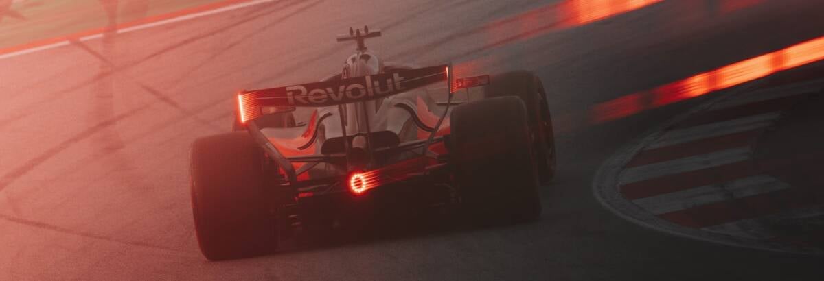 F1: Audi explica falha técnica que interrompeu teste de Bortoleto em Barcelona