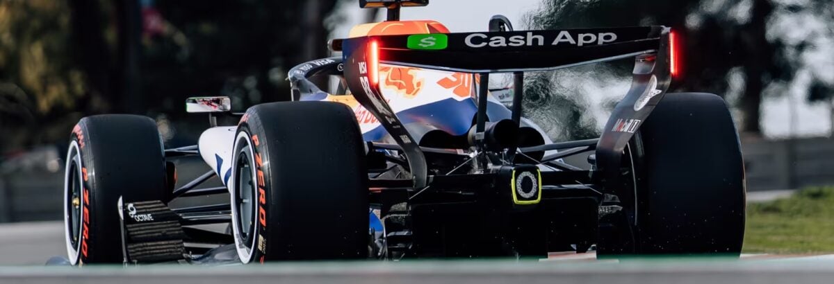 F1: Lawson vê progresso da Racing Bulls durante semana em Barcelona