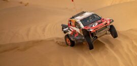 Espírito de equipe mantém TOYOTA GAZOO Racing na disputa pela vitória do Dakar