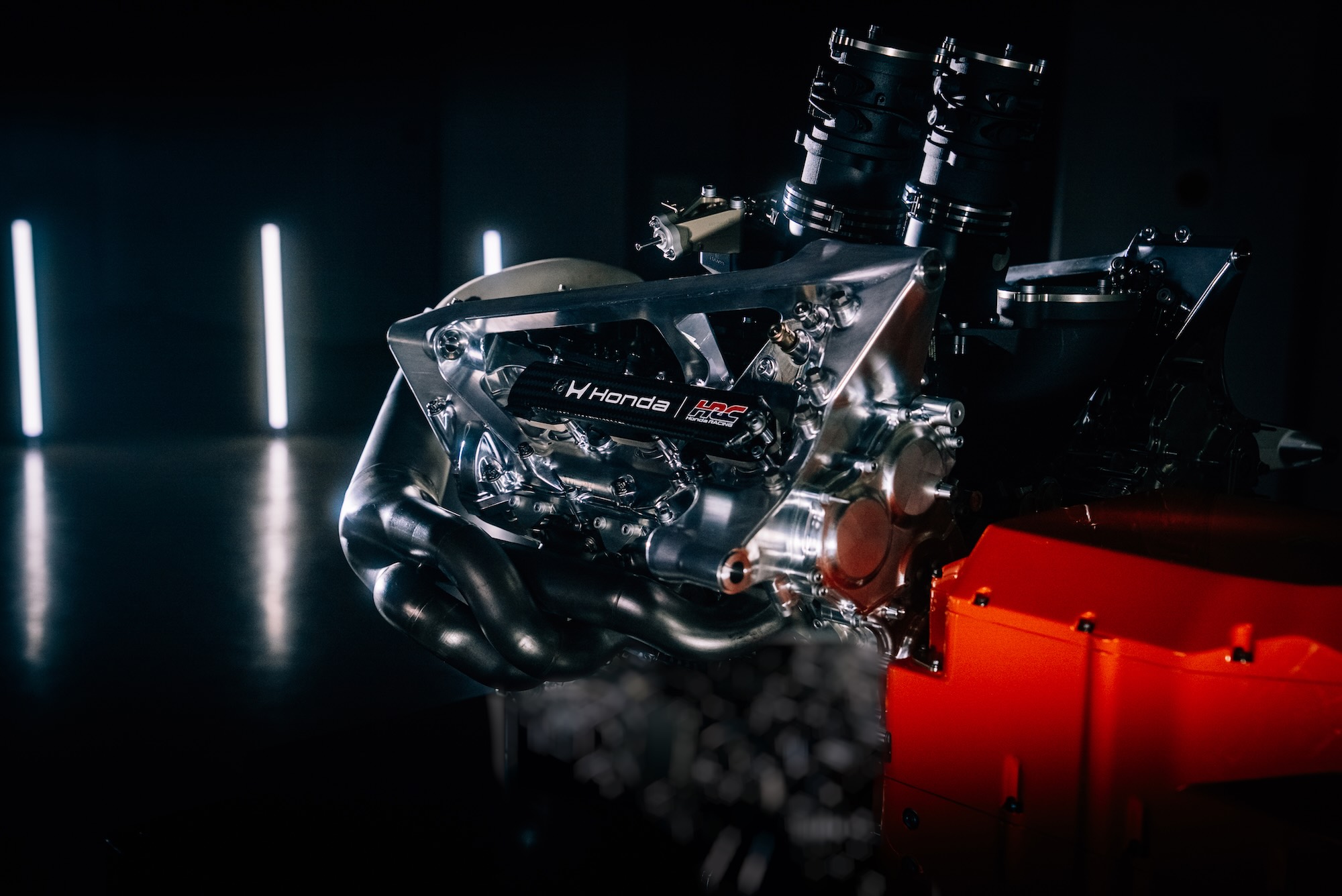 F1 hoje: Audi empolga no discurso, FIA reage e Alpine estreia