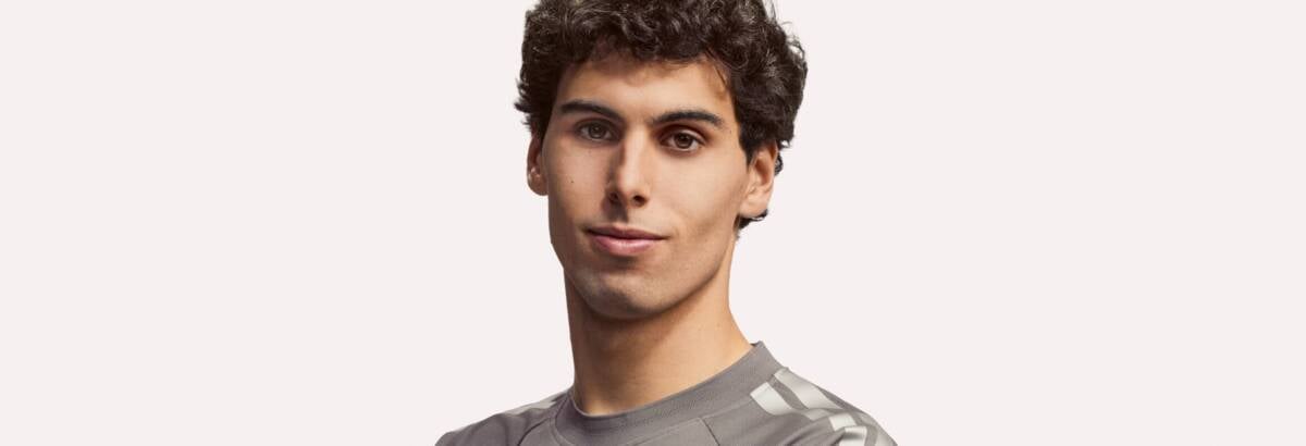 F1: Bortoleto descarta fazer previsões para 2026: “Só quero ver progresso”