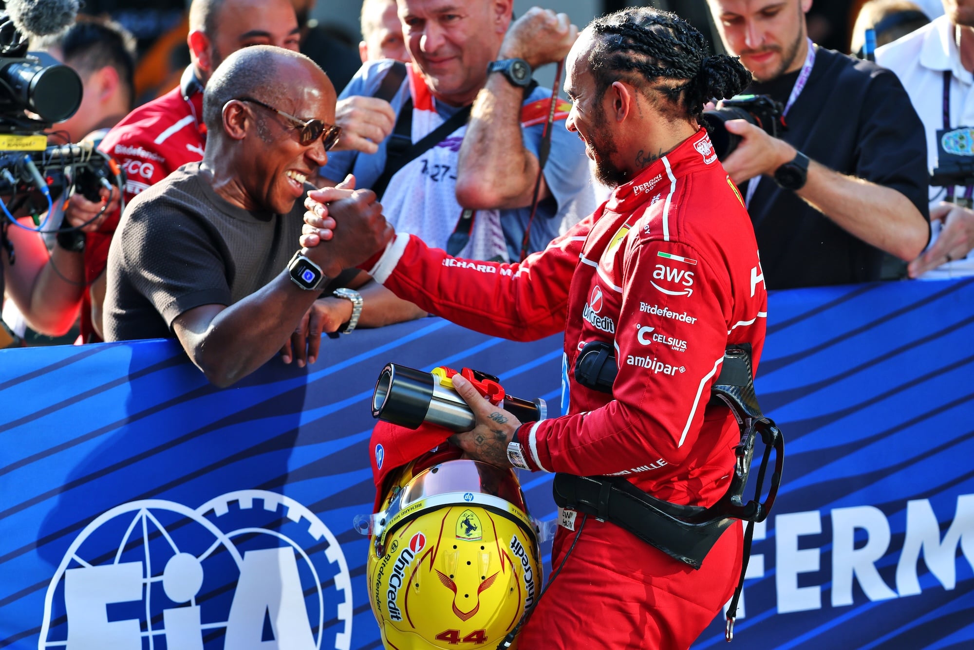 Hamilton aparece como piloto de F1 mais bem pago de 2025 em lista de esportistas