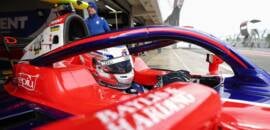 F3: Slater lidera primeiro dia de testes de pré-temporada em Barcelona