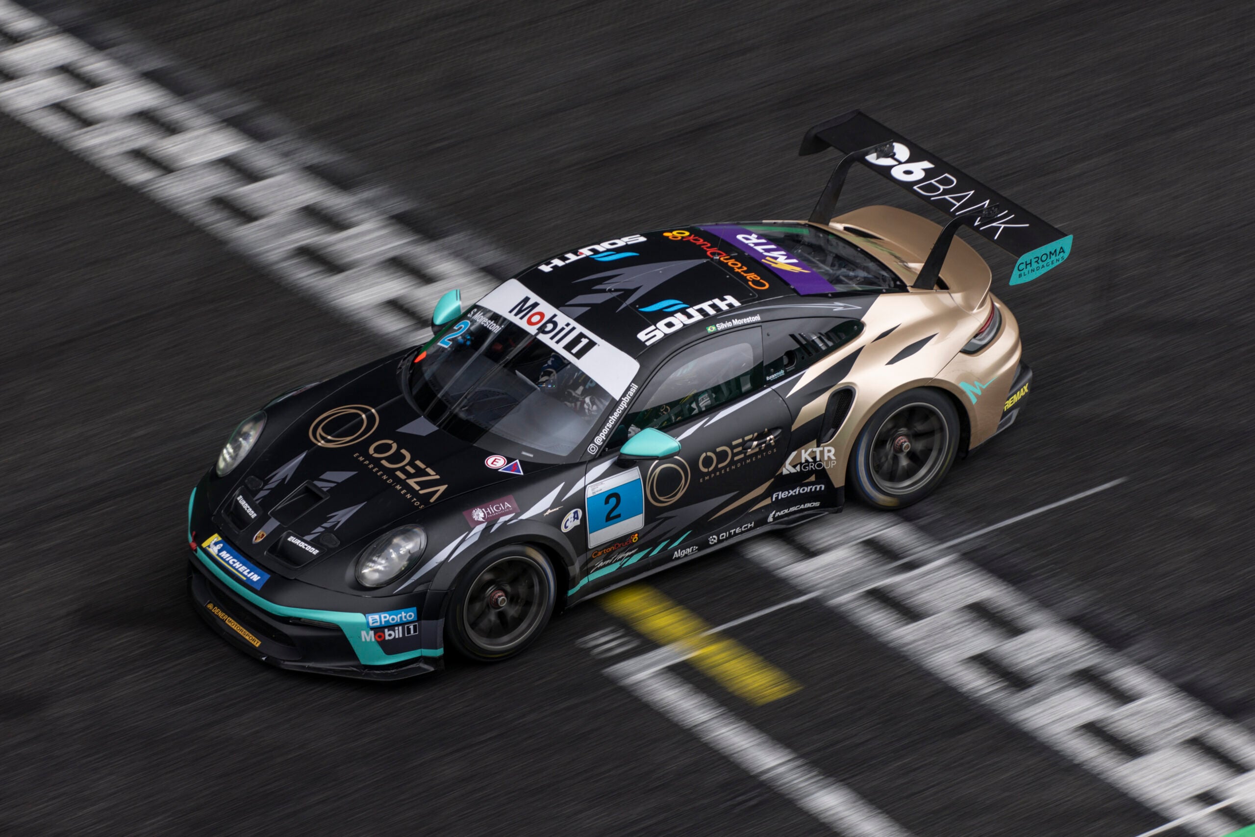 Morestoni enaltece carro “na mão” no treino livre da Porsche Carrera Cup em Interlagos