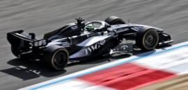 F1: CEO da Cadillac rebate críticas e explica escolha do design preto e branco