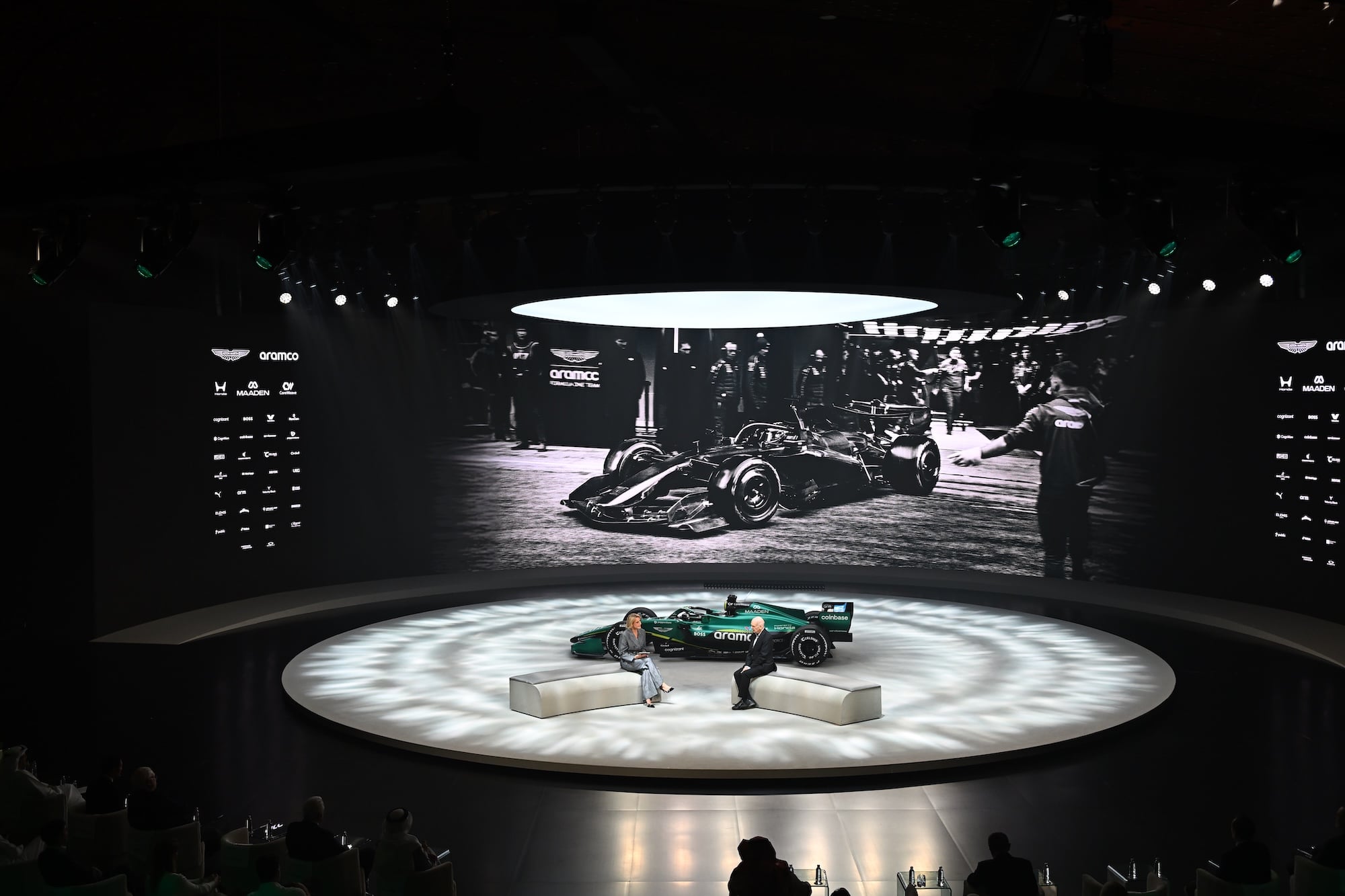 Galeria: confira as fotos do Aston Martin AMR26 para a F1 2026