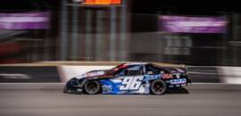 Com show de ultrapassagens, Gabriel Casagrande conquista segundo lugar no oval em New Smyrna