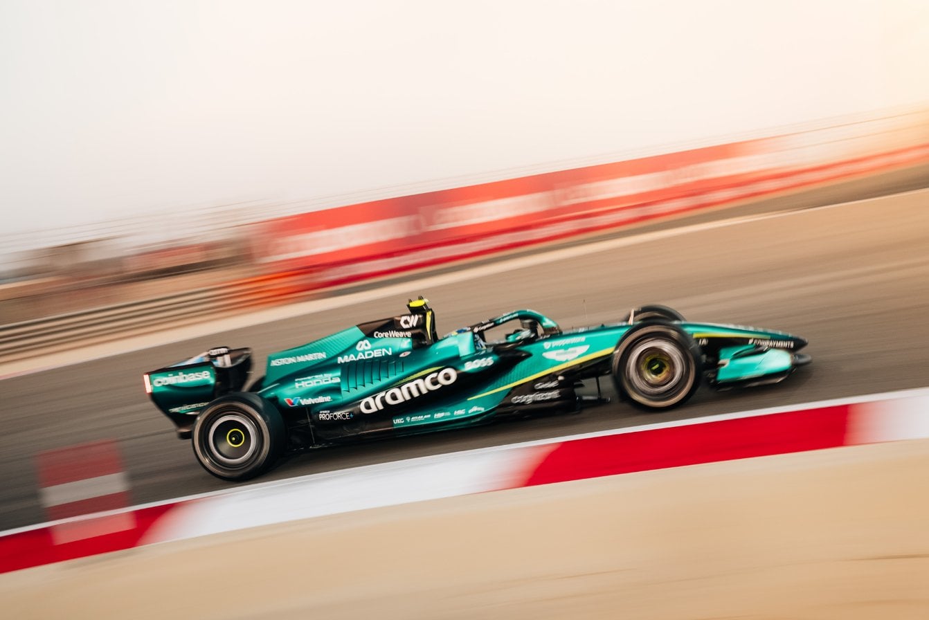 F1: Antonelli bate Russell e termina com 1-2 da Mercedes no dia 3 no Bahrein